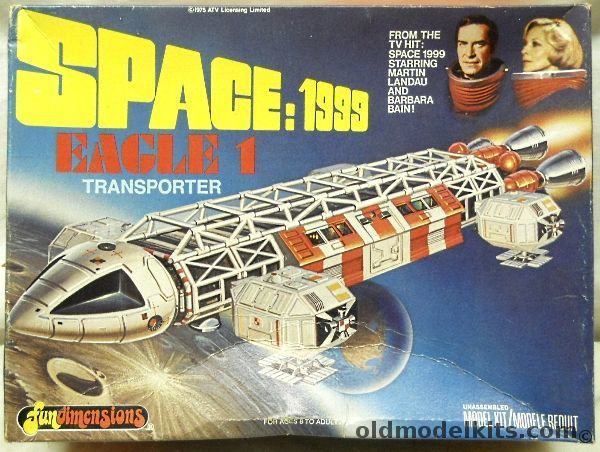 MPC Space 1999 Eagle 1 Transporter, 1-1901 plastic model kit