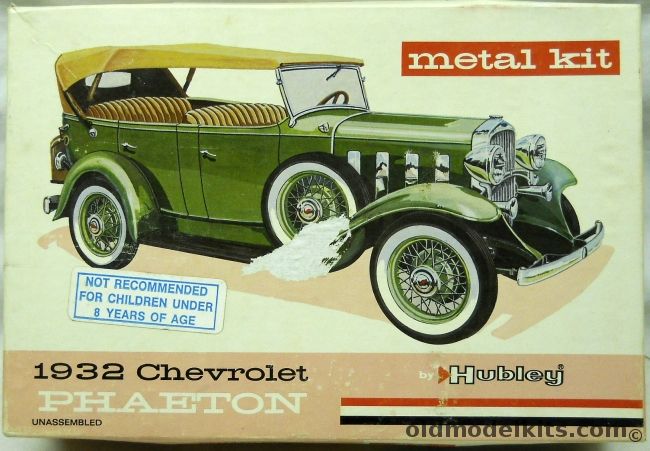 Hubley 1/20 1932 Chevrolet Phaeton, 4865 plastic model kit