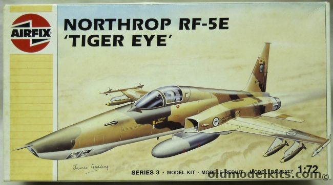 Airfix 1/72 Northrop RF-5E (Recon F-5E) Tiger Eye - Malaysian Air Force No. 12 Sq Butterworth 1983 / Royal Saudi Air Force No. 17 Sq Tabuk 1986, 03057 plastic model kit