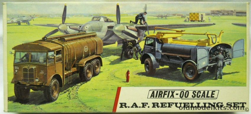 Airfix 1/76 RAF Refueling Set - Bedford QL and AEC Matador Tankers, A302V plastic model kit