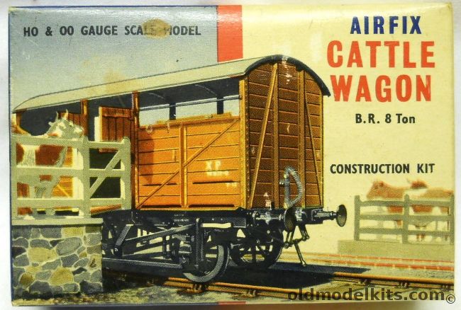Airfix 1/87 Cattle Wagon Car B.R. 8 Ton - HO or OO, R5 plastic model kit