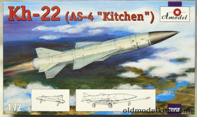 Amodel 1/72 Kh-22 AS-4 Kitchen - With Ground Dolly And Pylon, 72196 plastic model kit