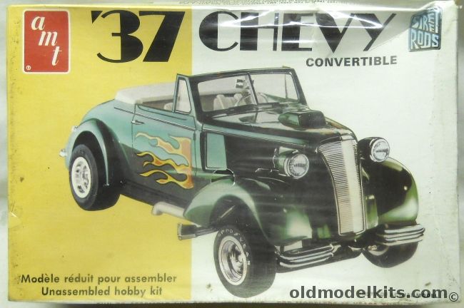 AMT 1/25 1937 Chevrolet Convertible - Stock or Street Rod, T141 plastic model kit