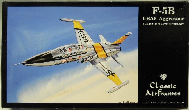 Classic Airframes 1/48 F-5B Aggressor - Royal Canadian Air Force RCAF 1978 / USAF Luke Air Force Base / USAF 425th TFTS Williams Air Force Base Arizona, 487 plastic model kit