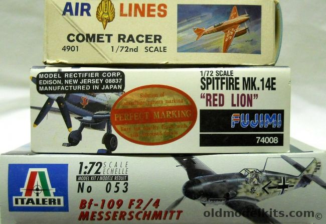 Fujimi 1/72 Supermarine Spitfire F.Mk.14e / Italeri 1/72 Bf-109 F2/4 / Air Lines 1/72 Comet Air Racer, 74008 plastic model kit