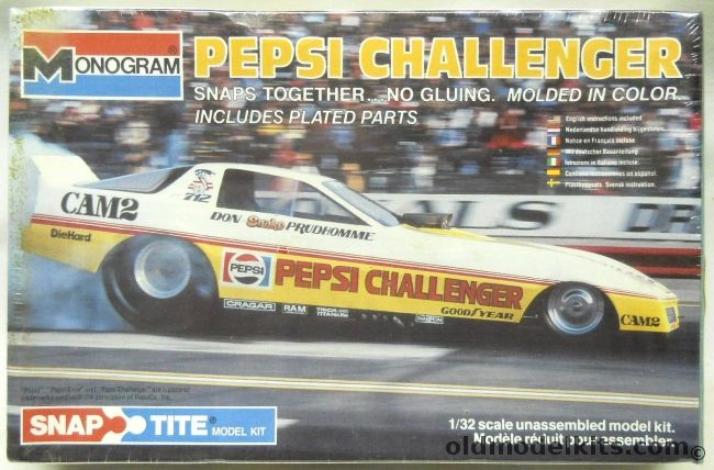 Monogram 1/32 Pepsi Challenger Funny Car - Don Snake Prudhommes Trans Am, 1042 plastic model kit