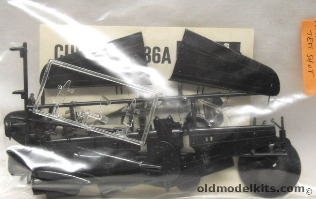 Monogram 1/72 Curtiss P-36A Test Shot - Bagged, PA145 plastic model kit
