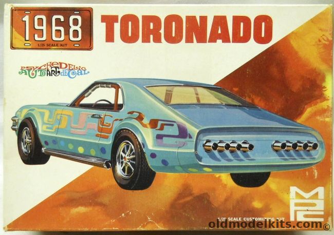 MPC 1/25 1968 Oldsmobile Toronado - Stock / Pikes Peak Champion / Custom, 1468-200 plastic model kit
