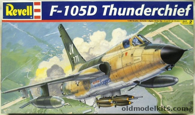 Revell 1/48 F-105D Thunderchief - (ex Monogram), 85-5840 plastic model kit