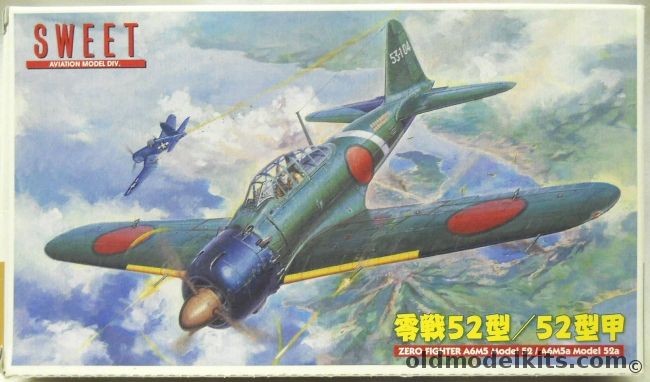 Sweet 1/144 Zero Fighter A6M5 Model 52 - Two Kits, 26 plastic model kit