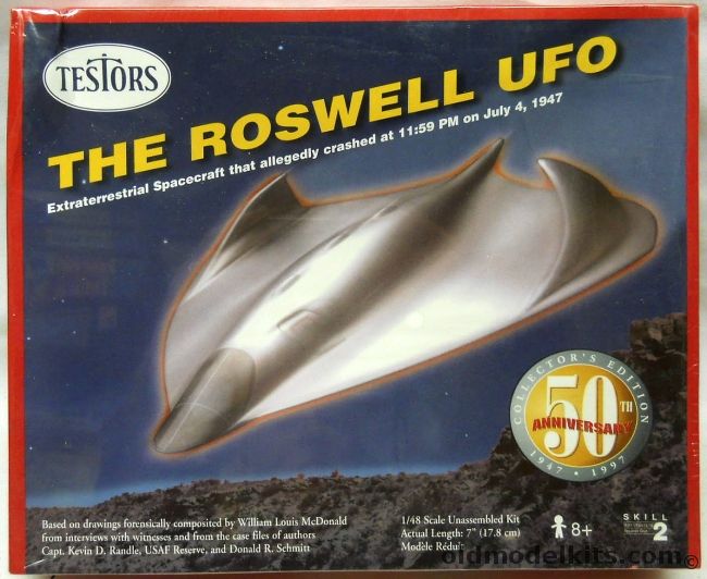 Testors 1/48 The Roswell UFO, 555 plastic model kit