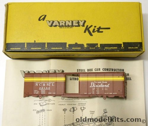Varney 1/87 NC&St.L Metal Box Car With Trucks - ' To And From Dixie' - Craftsman Kit HO Scale, B-73 plastic model kit