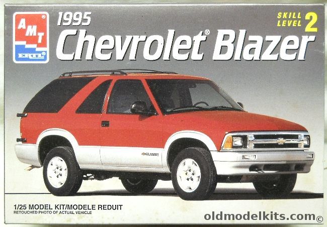 AMT 1/25 1995 Chevrolet Blazer, 8978 plastic model kit