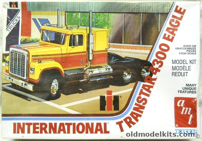AMT 1/25 International Transtar 4300 Eagle Semi Truck Tractor, AMT-629 plastic model kit