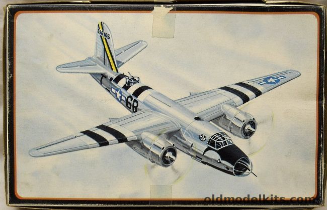 AMT-Frog 1/72 Martin Marauder II (B-26C) - USAF / France / South Africa, 3803-100 plastic model kit