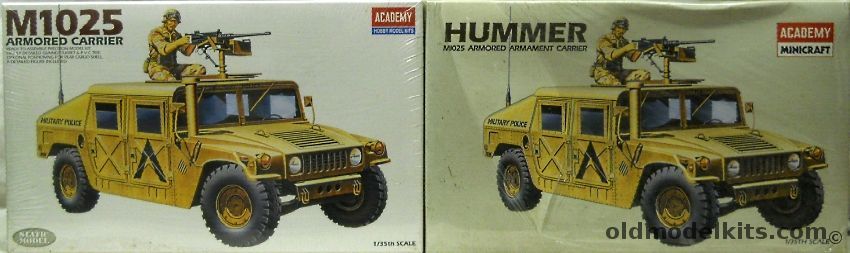Academy 1/35 TWO M1025 Hummer Armored Carrier, 1350 plastic model kit