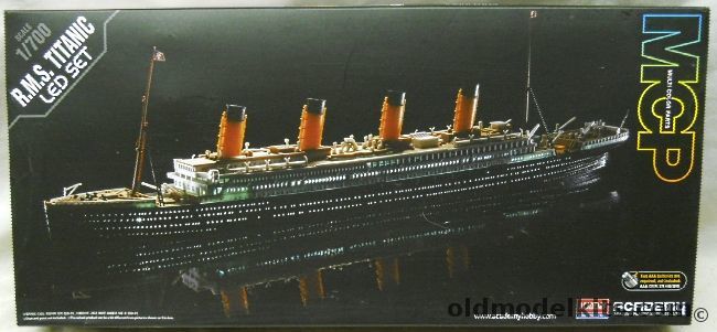 Academy 1/700 R.M.S. Titanic Ocean Liner LED Internally Lit, 14220 plastic model kit