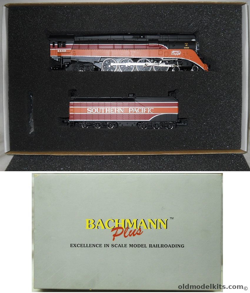 Bachmann HO Southern Pacific 4-8-4 GS4 Daylight #4449 Locomotive and Tender HO  Scale, 11301 plastic model kit