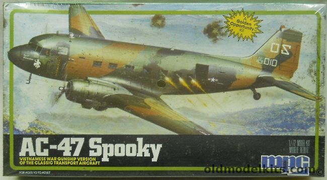 MPC 1/72 AC-47 Gunship Spooky (DC-3), 1-4308 plastic model kit