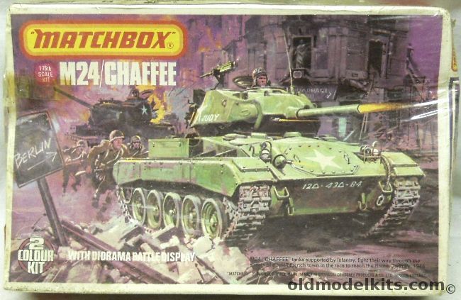 Matchbox 1/76 M24 Chaffe Light Tank with Diorama Display Base, PK-79 plastic model kit