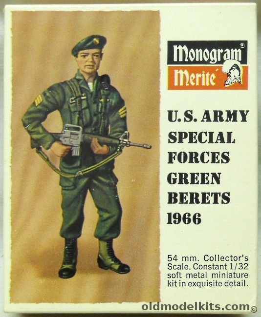 Monogram 1/32 US Army Special Forces Green Berets 1966 - 54mm Collectors Scale Metal Figure Merite Series, 802-250 plastic model kit