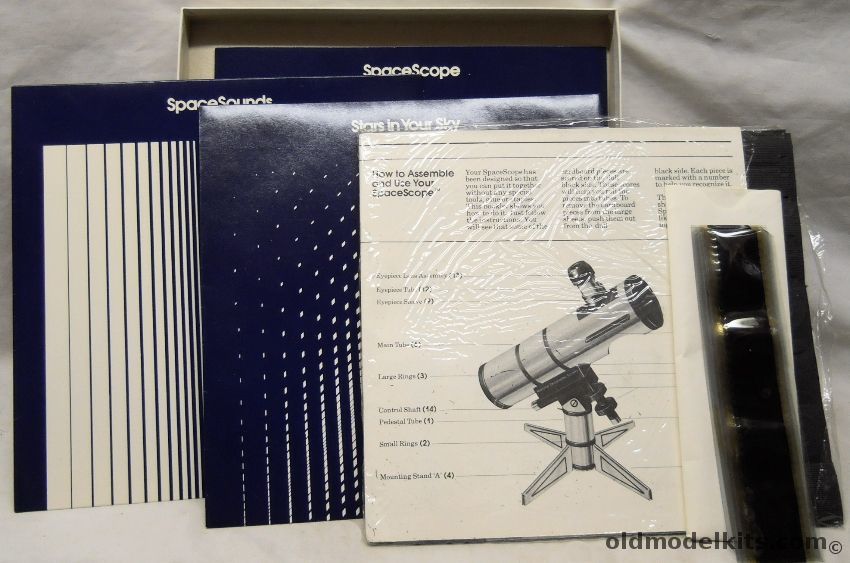 National Geographic Our Universe Spacekit / Model Telescope With 35MM Slides And Record And Starwheel plastic model kit