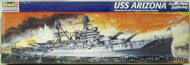 Revell 1/426 USS Arizona Pearl Harbor Battleship, 85-0302 plastic model kit