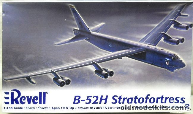 Revell 1/144 Boeing B-52H Stratofortress - With AGM-86B ALCMs, 85-5854 plastic model kit