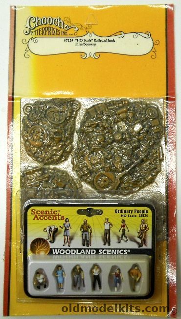 Scenic Accents 1/87 Ordinary People / Chooch Enterprises #7129 Railroad Junk Piles - HO Scale plastic model kit