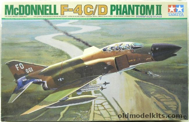 Tamiya 1/32 McDonnell F-4C/D Phantom II, 60305-8800 plastic model kit