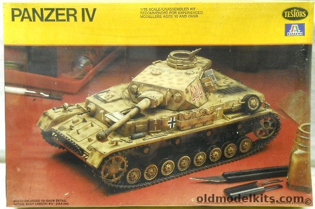 Testors 1/35 Panzer IV, 808 plastic model kit