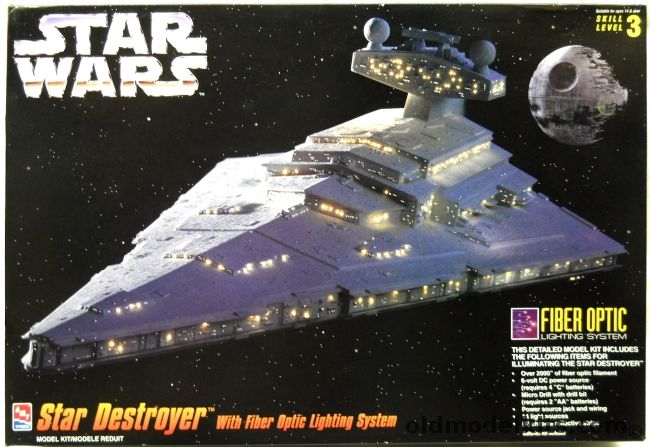 AMT Star Wars Star Destroyer With Fibre Optic Lighting System, 8782 plastic model kit