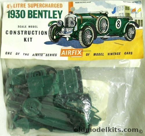 Airfix 1/32 1930 Bentley 4 1/2 Liter Supercharged - Bagged, 1344 plastic model kit