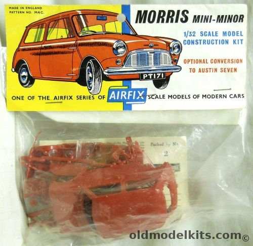 Airfix 1/32 Morris Mini-Minor - Bagged, M4C plastic model kit