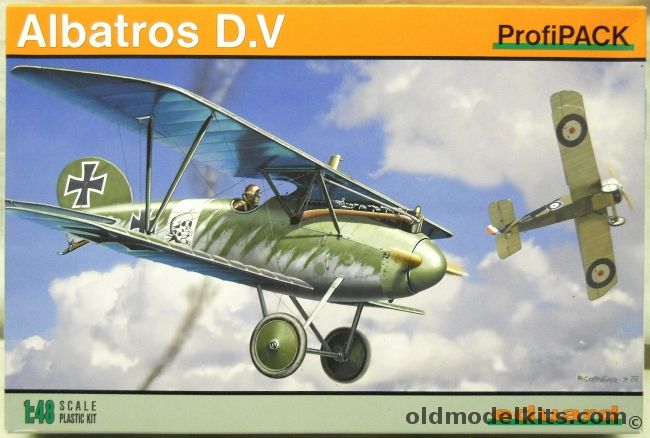 Eduard 1/48 Albatros D.V Profipack - (D-V), 8112 plastic model kit