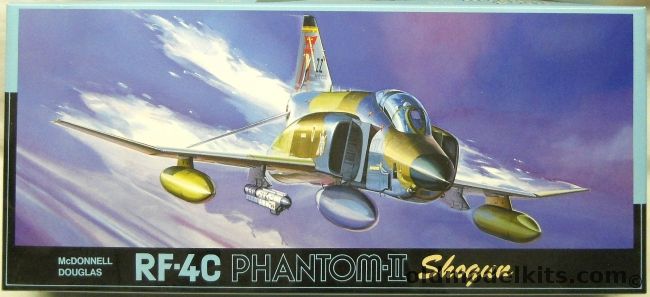 Fujimi 1/72 McDonnell RF-4C Phantom II - 18TFW 15TRS Shogun USAF (Four Different Aircraft), G-14 plastic model kit