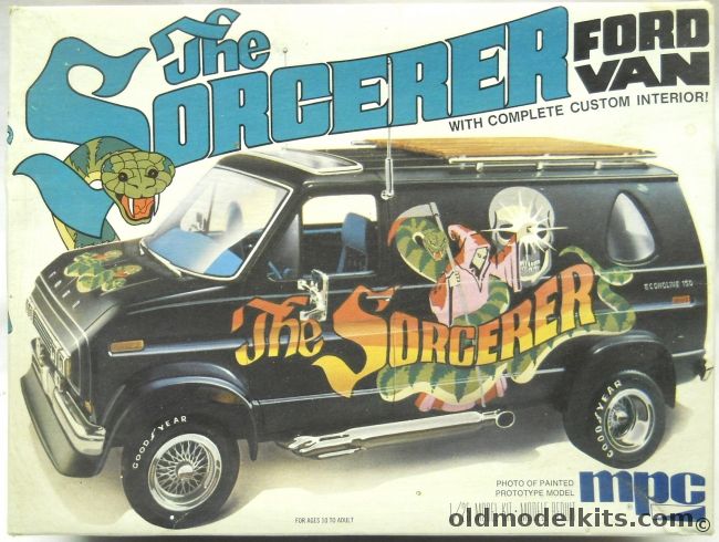 MPC 1/25 The Sorcerer Ford Van - 1978 Custom, 1-0415 plastic model kit