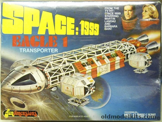 MPC Space 1999 Eagle 1 Transporter, 1-1901 plastic model kit