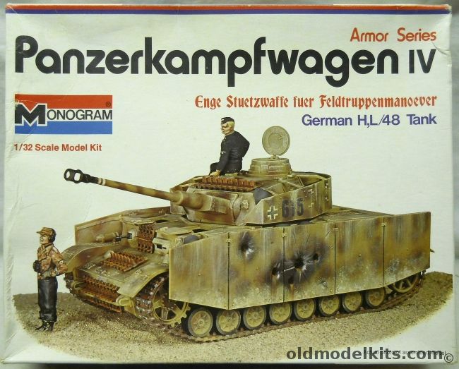 Monogram 1/32 Panzerkampfwagen IV H/L Panzer IV Tank With Diorama Instructions, 8218 plastic model kit