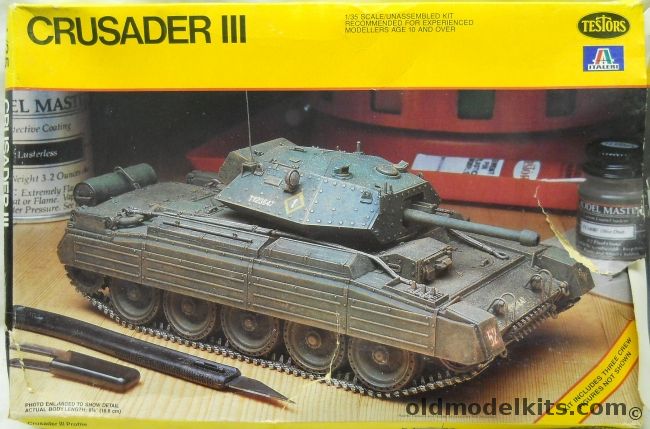 Testors 1/35 Crusader III, 812 plastic model kit