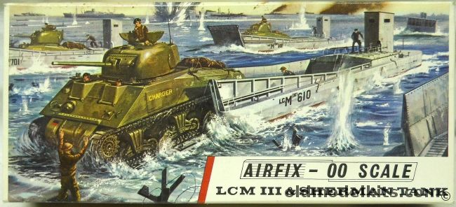 Airfix 1/76 LCM III & M4 Sherman Tank - Type Three Issue, A301V plastic model kit