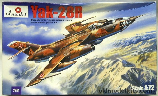 Amodel 1/72 Yak-28R - Brewer D - Multi-Sensor Reconnaissance Aircraft, 7291 plastic model kit