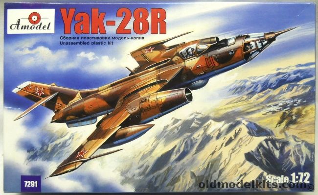Amodel 1/72 Yak-28R - Brewer D - Multi-Sensor Reconnaissance Aircraft, 7291 plastic model kit