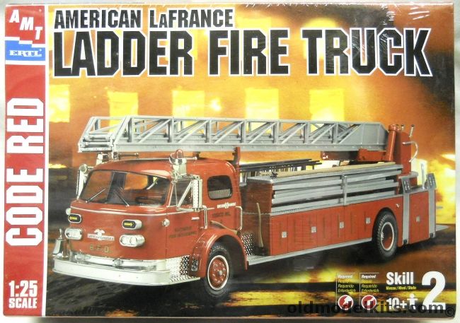 AMT 1/25 American LaFrance Ladder Fire Truck - (1000 Series Ladder Chief), 31638 plastic model kit