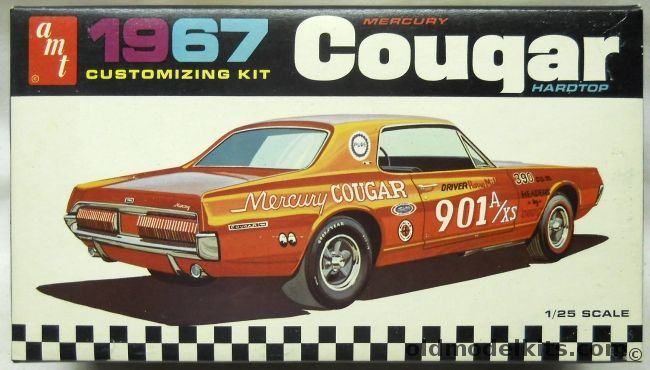 AMT 1/25 1967 Mercury Cougar Hardtop Customizing Kit, 5327-170 plastic model kit