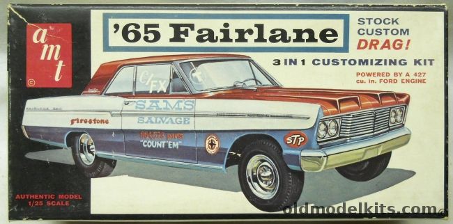 AMT 1/25 1965 Ford Fairlane Hardtop 3 In 1 Kit, 6165-150 plastic model kit