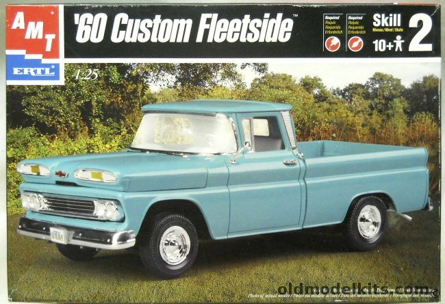 AMT 1/25 1960 Chevrolet Custom Fleetside Pickup Truck, 6310 plastic model kit