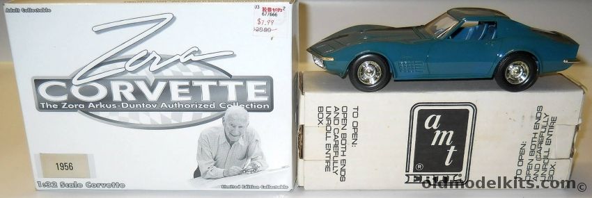 AMT 1970 Chevrolet Corvette LT-1 Promo (Mulsanne Blue) And 1956 Corvette Zora Arkus-Duntov Collection, 6878 plastic model kit