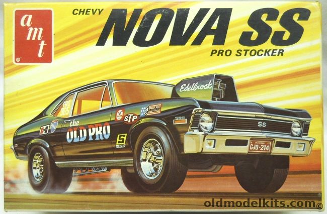 AMT 1/25 Chevrolet Nova SS Pro Stocker - 'The Old Pro' or Factory Stock, T365-225 plastic model kit