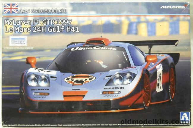 Aoshima 1/24 McLaren F1 GTR 1997 Le Mans 24H Gulf #41 - With Aoshima Detail Up Set, 19 plastic model kit